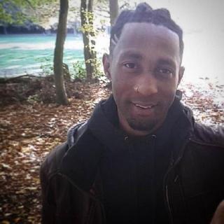 Jonté, Pet Sitter in Elsene