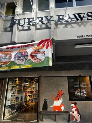 Furry Paws ( Grooming & Boarding til 8pm | Petshop til 10pm )