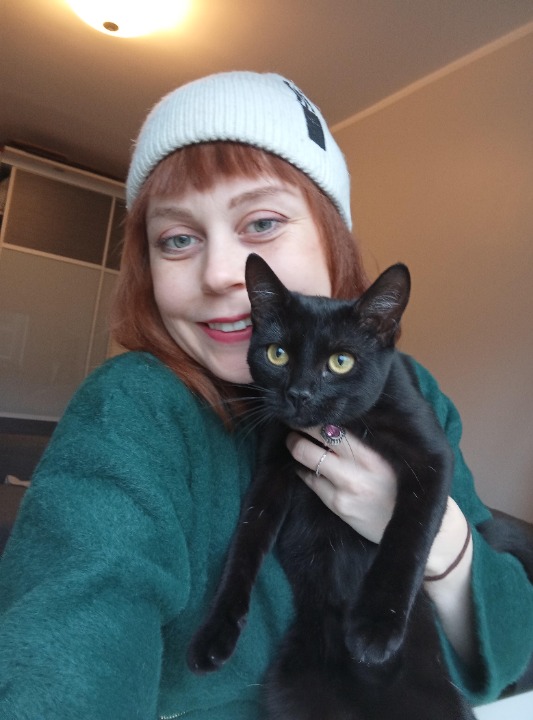 I've completed a Sitting booking at PetBacker! Amazing cat and such a friendly owner